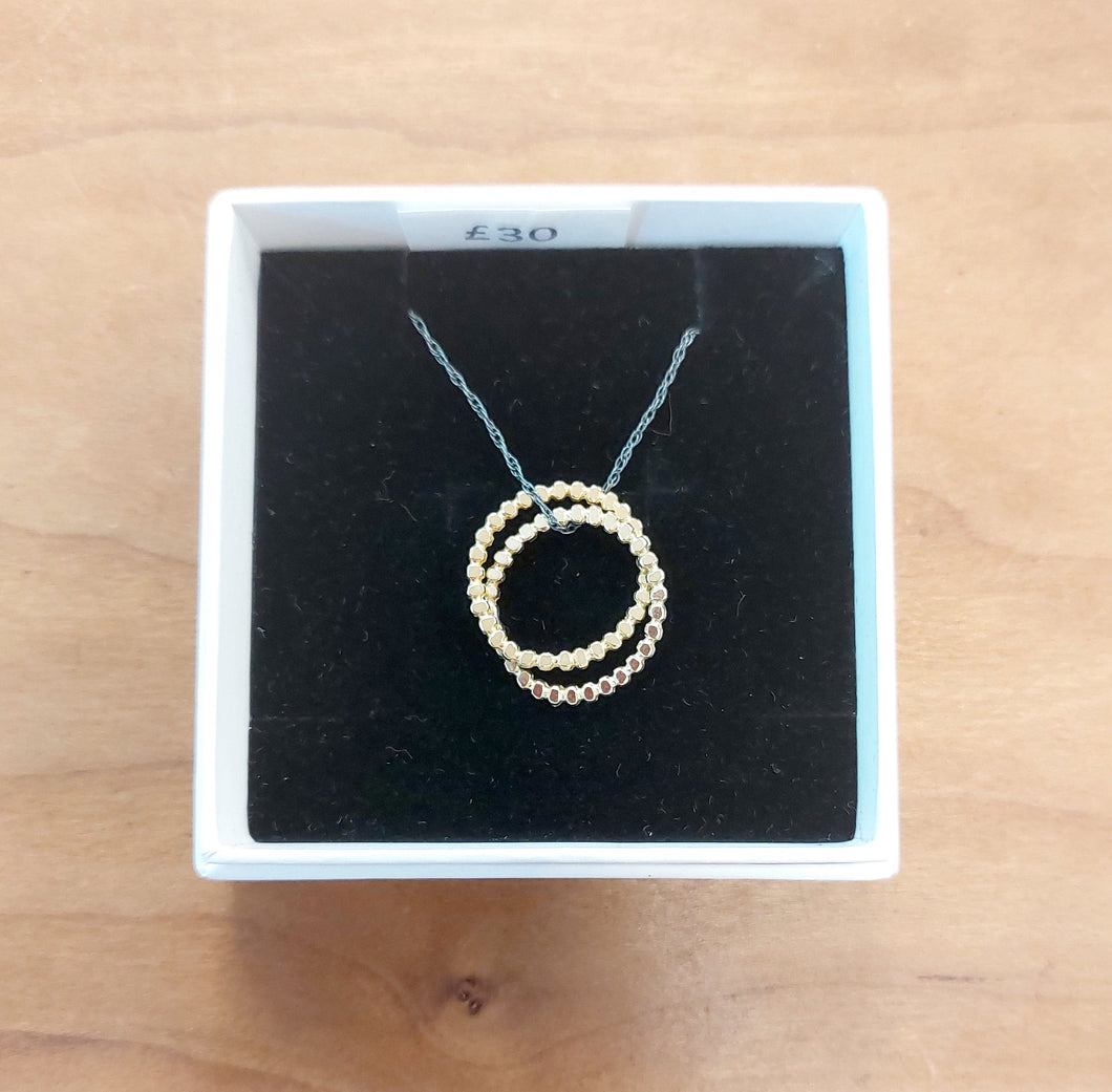 Beaded brass connecting rings Rings Necklace