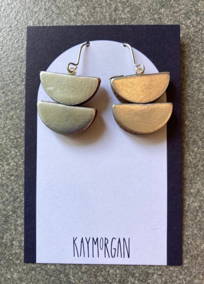 Double geo dot semicircle leather earrings - Silver