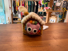 Load image into Gallery viewer, Cat in gingerbread house
