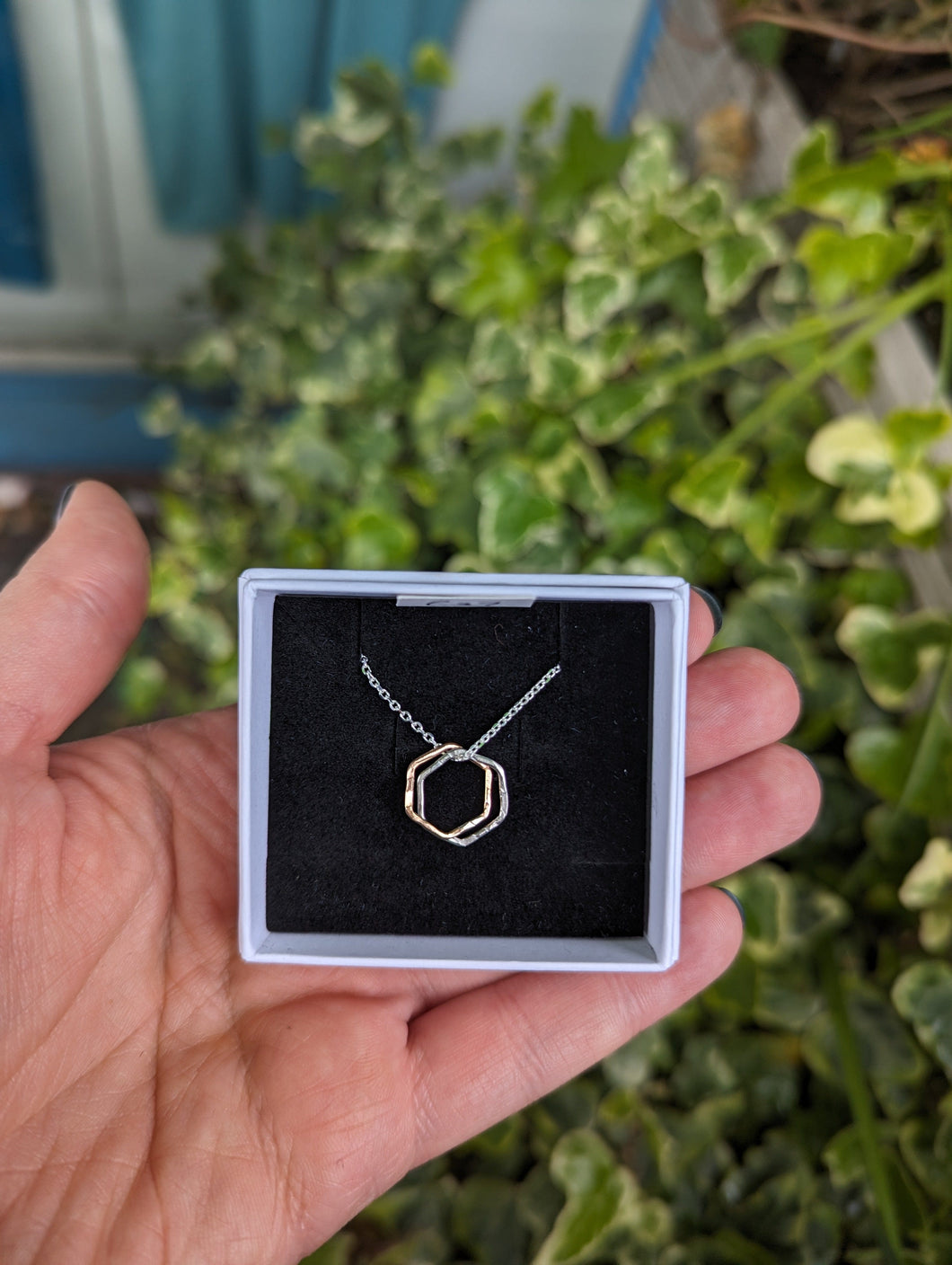 Mini Hexagons Necklace