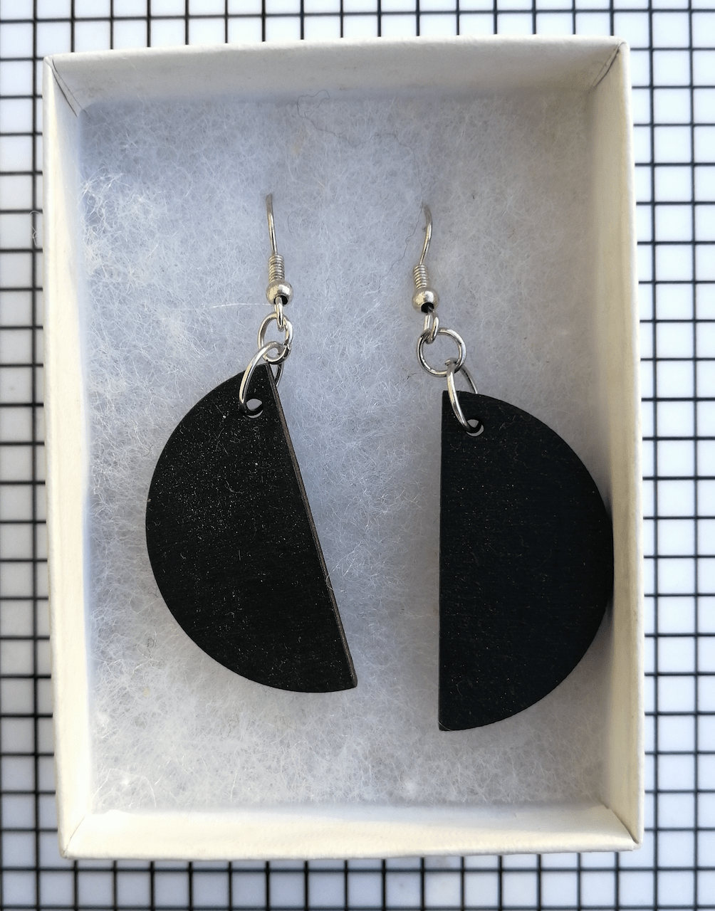 LUNA Earrings - black