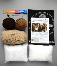 Load image into Gallery viewer, Crochet kit: Amigurumi Hedgehog
