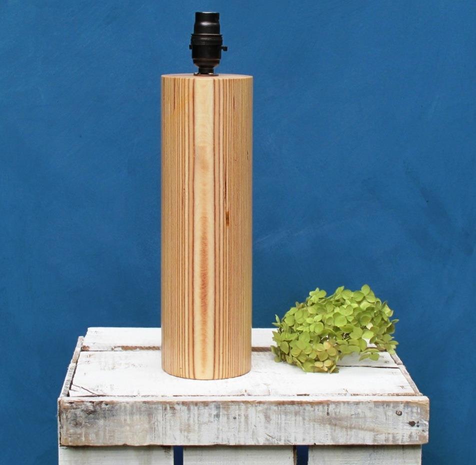 Column Plywood Table Lamp