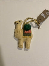 Load image into Gallery viewer, Camel Decoration
