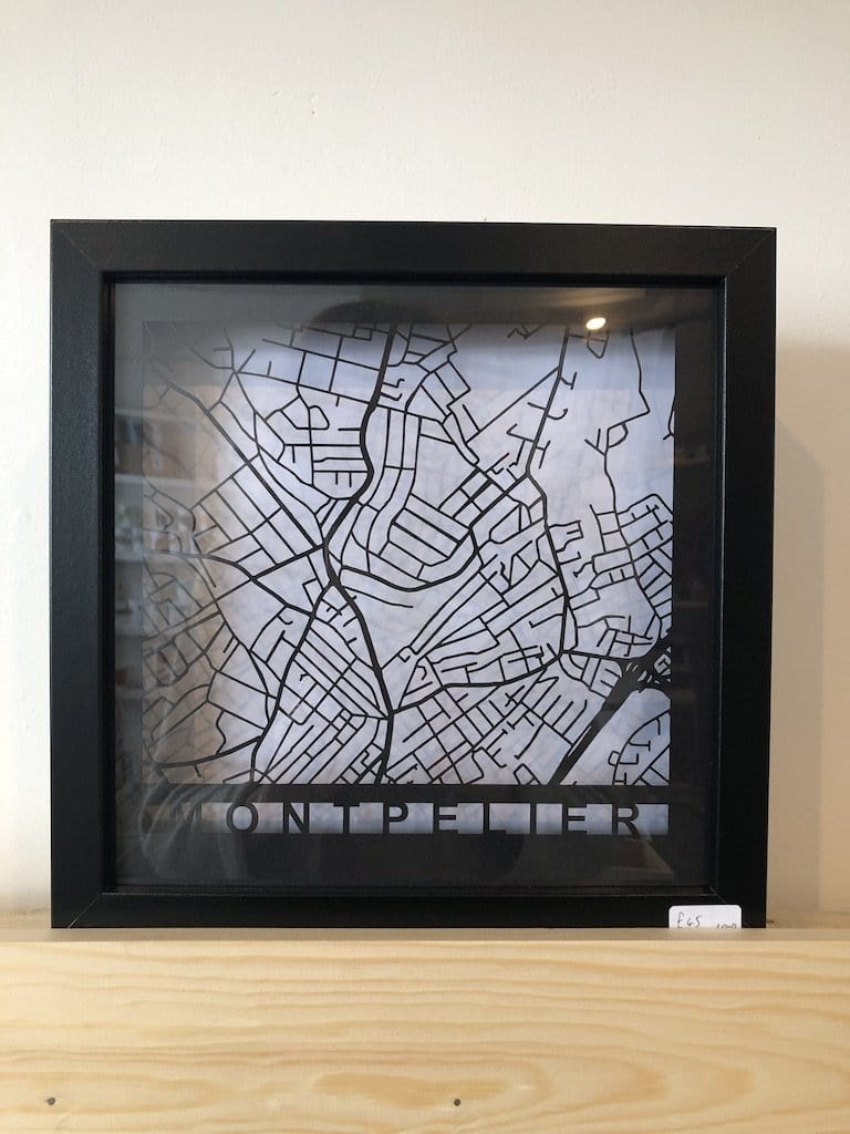 Montpelier: black frame, black roads