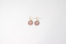 Load image into Gallery viewer, Lynn: Dust Pink Earrings
