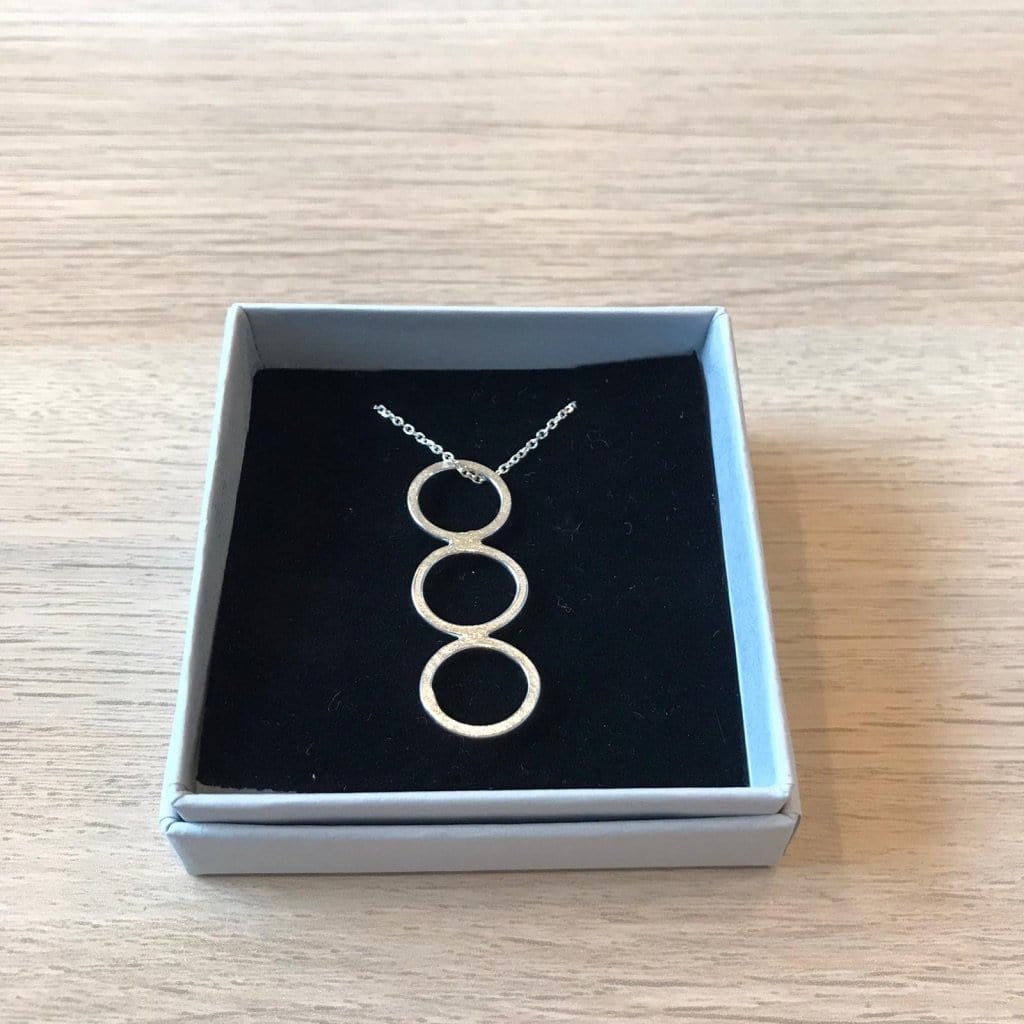Triple ring long pendant necklace